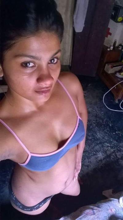annonces de rencontres - Boulogne-Billancourt - Exhib parking à Boulogne-Billancourt, je cherche des regards qui osent