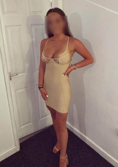 annonces de rencontres - Kourou - Plage de Kourou, Clara attend un homme pour des moments discrets et vrais